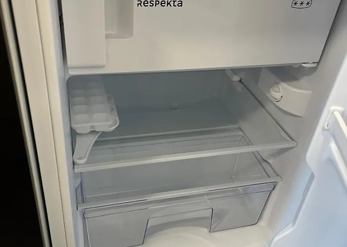 Gemuetliches Suedbahnhof-naehe Apartman