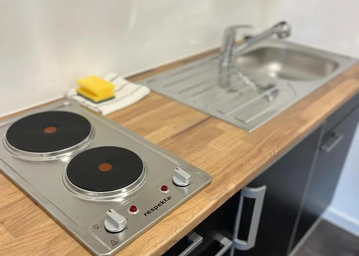 Gemuetliches Suedbahnhof-naehe Apartman *